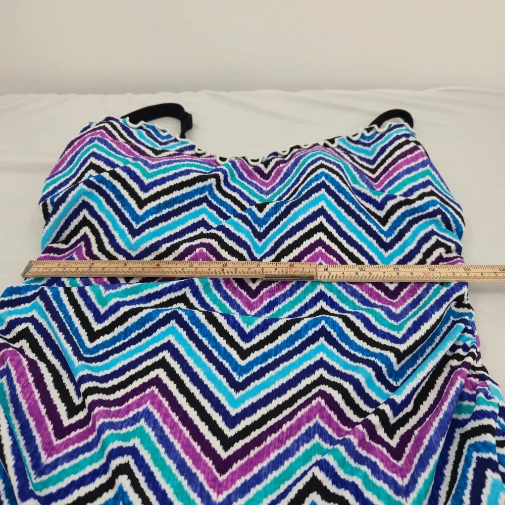 Profile by Gottex Tankini Top Women 34E Blue Purple Chevron Scalloped Vacation